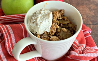 Warm Apple Crisp in a Mug